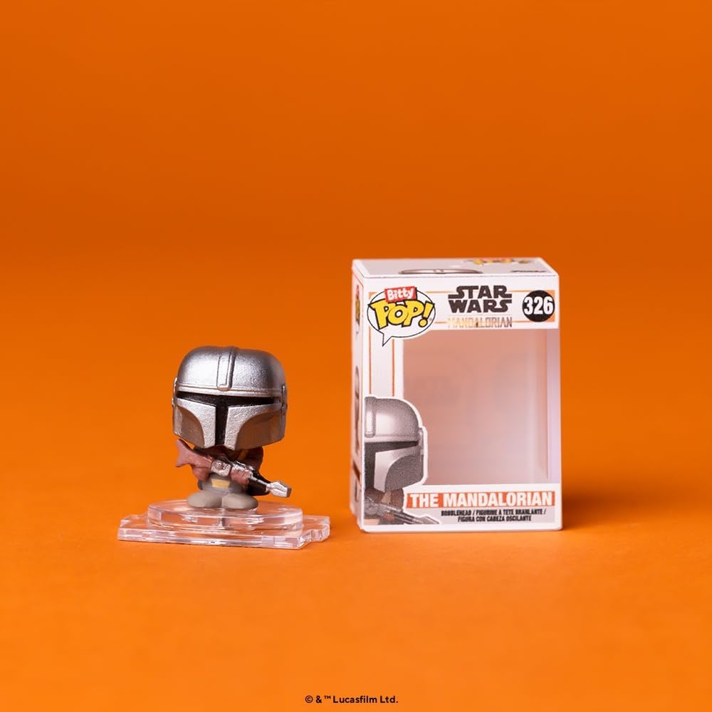 Funko Bitty POP! Mandalorian 4 Pack - The Mandalorian, Bitty POP! Kuiil, Bitty POP! Offworld Jawa, and a Mystery Bitty POP! Figure and A Surprise Mystery Mini Figure - 0.9 Inch (2.2 Cm)