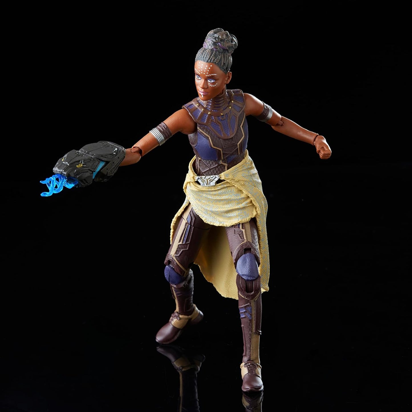 Marvel Legends Series Black Panther Legacy Collection Shuri 6-inch Action Figure Collectible Toy, 2 Accessories