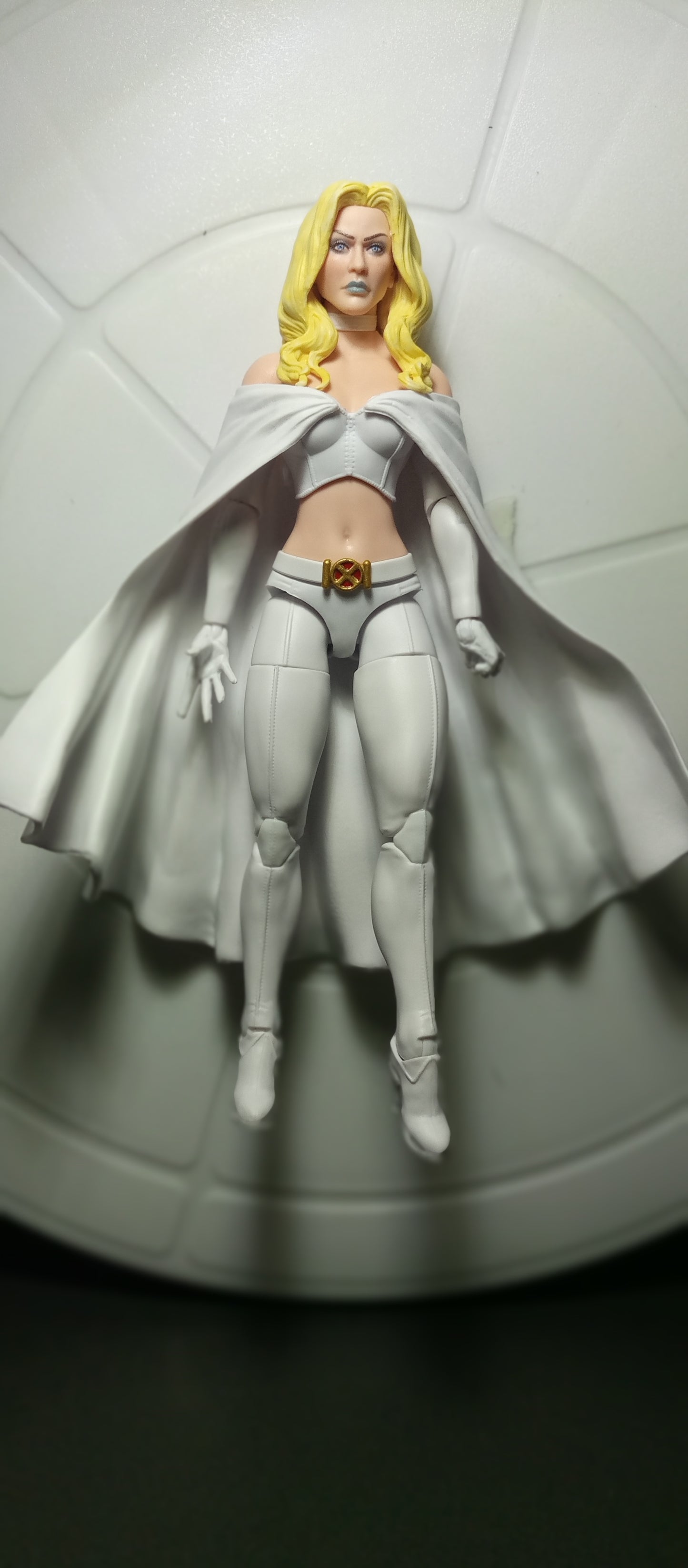 Marvel Legends Series: Emma Frost Astonishing X-Men Collectible 6-Inch Action Figure