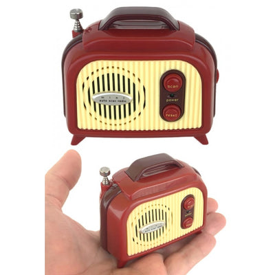 World's Smallest Retro Radio by Westminster